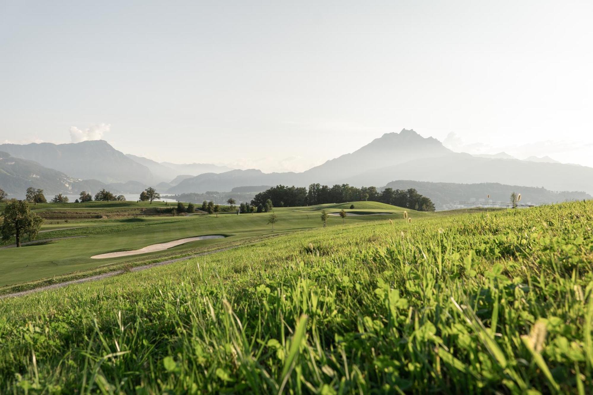 Gasthaus Badhof - Golfhotel Meggen Dış mekan fotoğraf